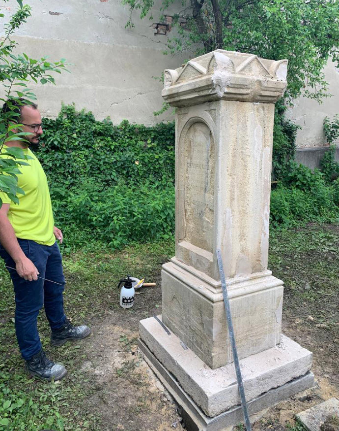 Restaurare monumente funerare la Biserica Sfanta Treime - 2022